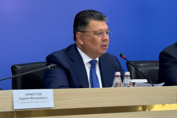 Фотография к новости: Бозымбаев 100 мыңнан астам жұмыс орнын ашатын жобалар жайлы айтты