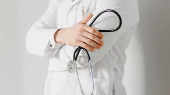 Фотография к новости: Аурухана қызметкеріне жасалған шабуыл: Қостанайда тағы бір оқиға тіркелді