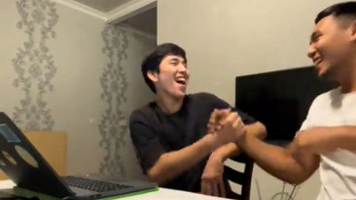 Бақыттың жасы мен қуаныштың дауысы: Грант иегерлері әсерлі сәттерімен бөлісуде