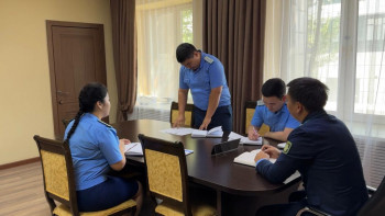 Фотография к новости: Үлескерлерден заңсыз ақша жинамақ болғандар айыппұл арқалады