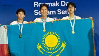 Фотография к новости: Жасанды интеллект олимпиадасы: Қазақстандық оқушылар Пекинде жетістікке жетті