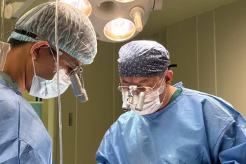 Фотография к новости: Алматылық дәрігерлер жүректің ауыр дертіне шалдыққан бүлдіршінді аман алып қалды