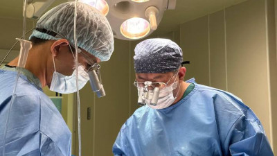 Алматылық дәрігерлер жүректің ауыр дертіне шалдыққан бүлдіршінді аман алып қалды