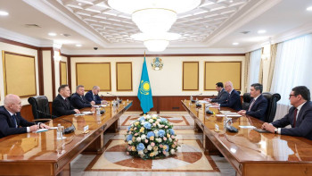 Фотография к новости: Олжас Бектенов "Росатом" басшысымен кездесті