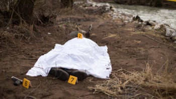 Фотография к новости: Жантүршігерлік қылмыс: 19 рет күйеуге шығып, 11-ін өлтірген әйел ұсталды