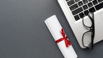 Фотография к новости: "Болашақ" стипендиясы иегерлерінің тізімі жарияланды