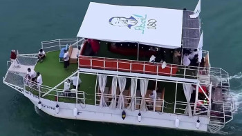 Фотография к новости: Ақтаулық жастар Абай күнін теңізде атап өтті