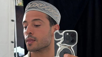 Фотография к новости: Джей Лоның командасы қазақтың ұлттық киімдерін киіп көрді