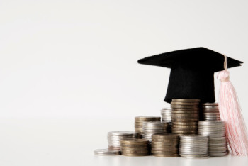 Фотография к новости: Талапкерлерге мүмкіндік: әкімдік гранттарына құжат қабылдау басталды