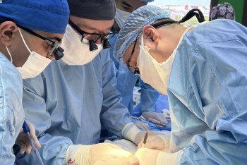 Фотография к новости: "Бауыр үшін бәріне дайын": Ағасы қарындасына, егіздің сыңары інісіне бүйректерін берді