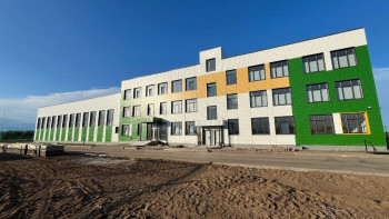 Фотография к новости: БҚО әкімі "Келешек мектептер" жобасы аясындағы құрылыс жұмыстарын тексерді