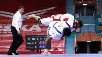 Фотография к новости: Әскерилер арасындағы қазақ күресінен әлем чемпионаты қалай өтіп жатыр?