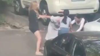 Фотография к новости: "Өте қатыгез": Алматыда қыздар жаппай төбелесті