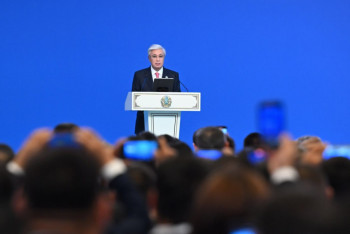 Фотография к новости: Ауыл баласы мен қала баласы бірдей деңгейде білім алуы керек – Президент