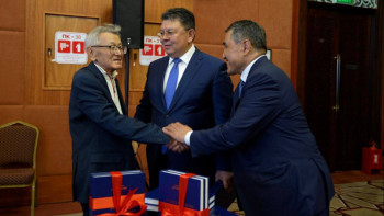 Фотография к новости: 91 жастағы экс-министрдің Қазақстанның су шаруашылығы туралы кітабы шықты