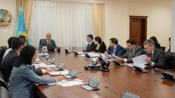 Фотография к новости: Қазақстан өнеркәсібіне жасанды интеллект енгізу мәселесі талқыланды