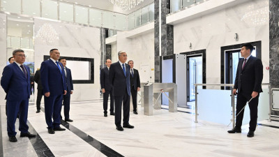 Президент ҰҚК департаментінің жаңа ғимаратына барды