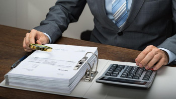 Фотография к новости: Тендер "таныстықпен" өте ме? "Самұрық-Қазынада" бір көзден сатып алу үлесі 60%-ға жетті