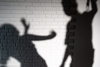 Фотография к новости: Алматыда ер адам жұбайын өлтіріп, артынша өзіне қол салды