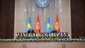 Фотография к новости: Қазақстан мен Қырғызстан сауда көлемін 3 млрд долларға жеткізуді көздейді