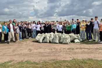 Фотография к новости: "Таза Қазақстан": Астанада Stop Musor экосенбілігі өтті