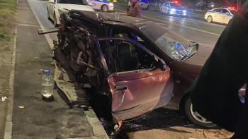 Фотография к новости: "Көліктің жартысы ғана қалды": Теміртаулық жігіт Астанада көлік ұрлап, жантүршігерлік жол апатына ұшырады