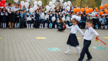 Фотография к новости: 1 қыркүйекте қай сынып оқушылары алғашқы қоңырауға қатысады