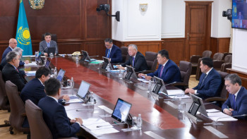 Фотография к новости: Бектенов бюджет шығындарын қатаң бақылауды тапсырды