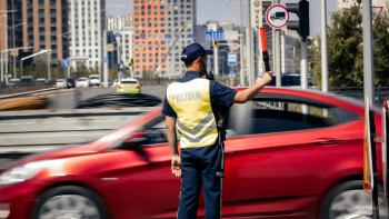 Фотография к новости: Балаларға жол ережесін оқыту міндетті пән болуы мүмкін