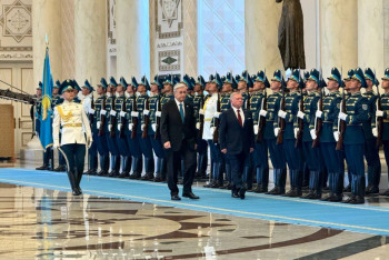 Фотография к новости: Тоқаев Ақордада Иордания Королін қарсы алды