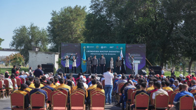 "Жұмысшы жастар аманаты": Адал еңбек азаматтың абыройын асырады