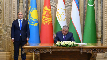 Фотография к новости: Тәжікстан президенті Қазақстан СІМ басшысын қабылдады