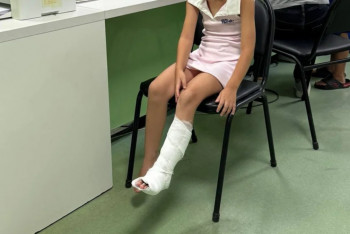 Фотография к новости: Саусағы сынған: Ақтау аквапаркінде 6 жасар бала жарақат алды