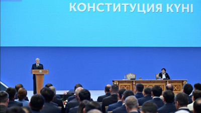 Екі жарым жыл ішінде Конституциялық соттың қарауына 11 мыңнан астам өтініш келіп түсті