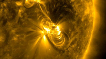 Фотография к новости: Күнде қуатты жарқыл тіркелді: Жерге қалай әсер етуі мүмкін?