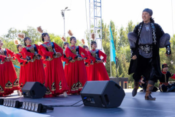 Фотография к новости: Алматы облысында Конституция күні тойланды