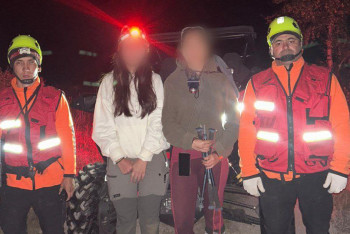 Фотография к новости: Алматыда Сәтпаев шыңына шыққан екі бойжеткен құтқарылды