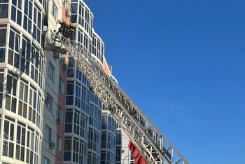 Фотография к новости: Оралда 9 қабатты үйден 15 адам эвакуацияланды