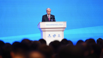 Фотография к новости: Президент: "Қазақстан арқылы өтетін "Қытай – Еуропа" транзит дәлізінің жүк өткізуі 5 есе артады"