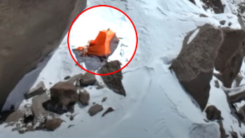 Фотография к новости: Жеңіс шыңында қалып қойған ресейлік альпинист қаза тапты