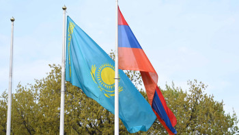 Фотография к новости: Енді қазақстандықтар Арменияда 90 күн бола алады