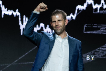 Фотография к новости: Forbes: Эрик Трамп криптовалютаның арқасында миллиардер атанды