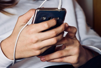 Фотография к новости: Аймағамбетов: Мектептерде смартфонға тыйым салу – дұрыс қадам