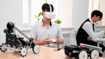 Фотография к новости: Президент Жолдауы: Білім саласы қалай жаңғыртылып, ғылыми әлеует қалай дамып келеді