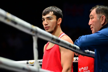 Фотография к новости: Бокстан ӘЧ: Бейбарыс Жексен дебютін жеңіспен бастады