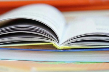 Фотография к новости: Мектеп оқулықтарын кім тексереді? – Қазақстанда педагог-эксперттерді іздейді