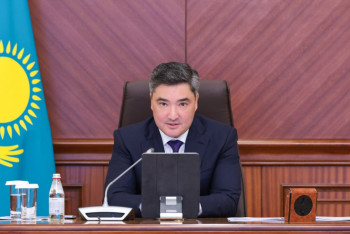 Фотография к новости: Олжас Бектенов: Қазақстанның болашағы – технологиялық прогресте