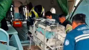 Фотография к новости: Жедел әуе тасымалы: жаңа туған нәресте Екібастұздан Павлодарға жеткізілді