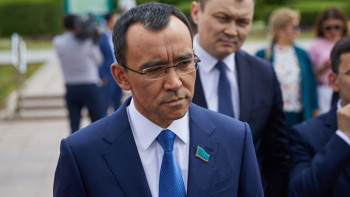 Фотография к новости: Мәулен Әшімбаев Талғардағы оқиғаға қатысты пікір білдірді