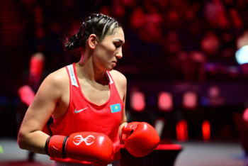 Фотография к новости: Аида Әбікеева бокстан екі дүркін әлем чемпионы атанды